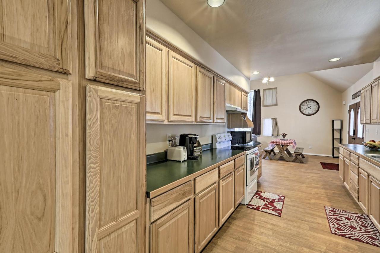 Family-Friendly Forested Home With Snow Play Area! Flagstaff Exterior foto